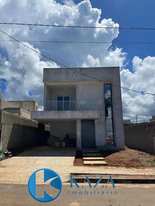 Lindo sobrado em fase de acabamento, confortável e seguro. Venha conhecer essa a...