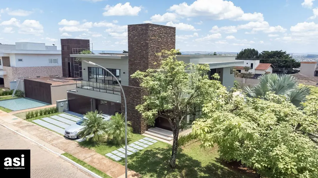 Vendo linda casa de esquina no Jardins do Lago Quadra 01! Casa moderna com proje...