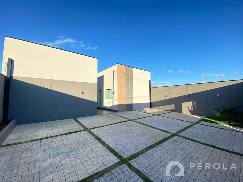Kitnet com quarto, sala, cozinha gourmet, banheiro social e área de serviço. Sal...