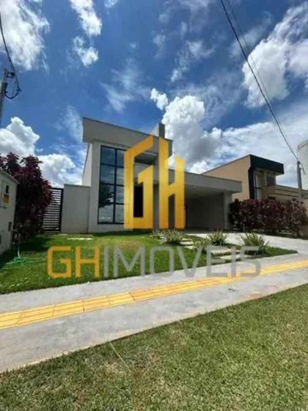 Linda casa no condomínio Terras Alpha 1 Residencial, nas proximidades do Residen...