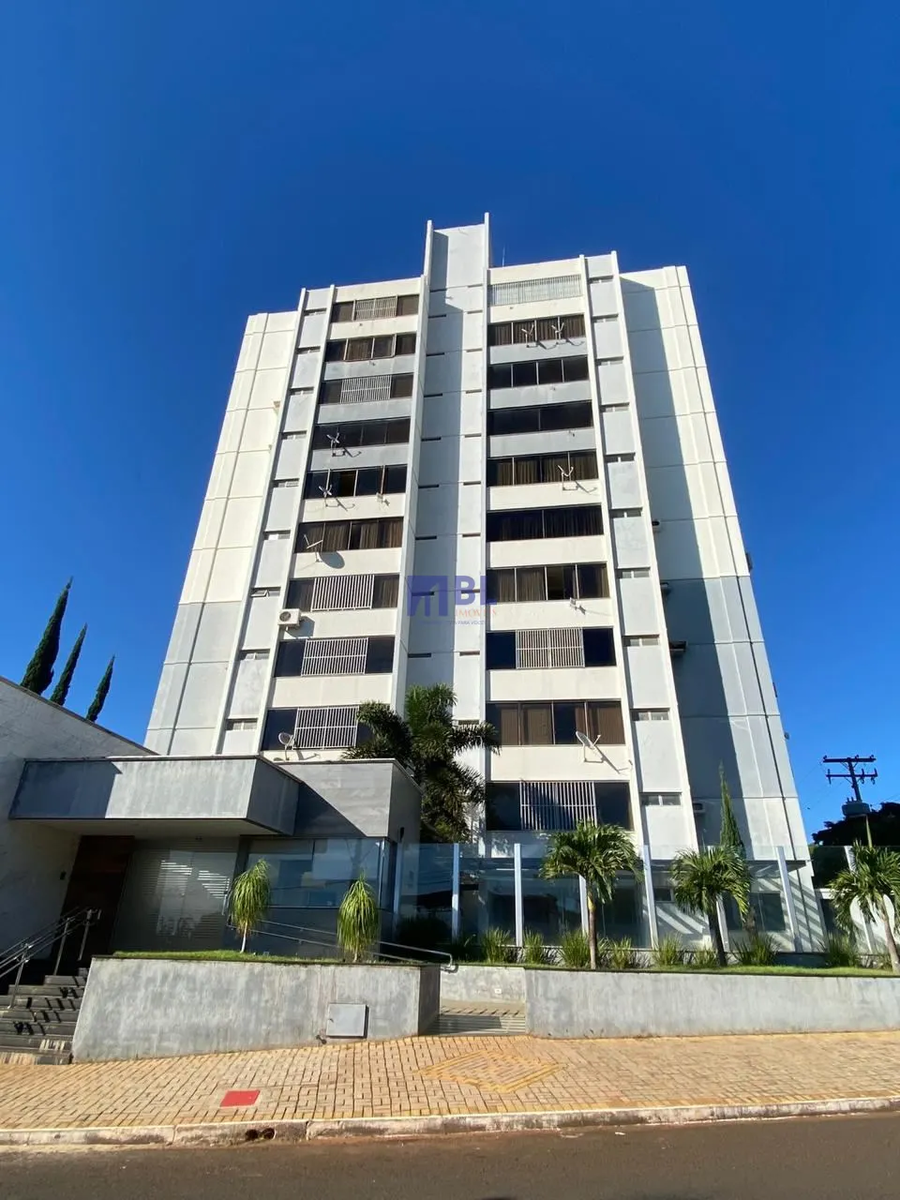 Apartamento à Venda no Edifício João Garcia , GoiatubaApartamento com 139m², loc...