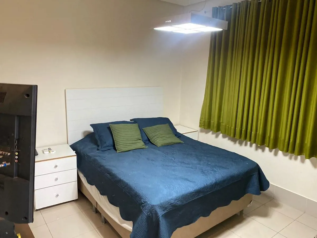 Sobrado Residencial de Alto Padrão nos Jardins Atenas - 4 Suites sendo uma maste...
