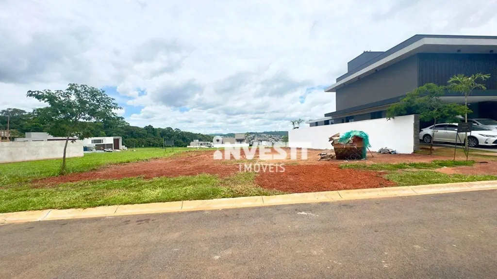 Excelente lote no condomínio Plateau Dor na primeira etapa com 640 m2 sendo 20 m...