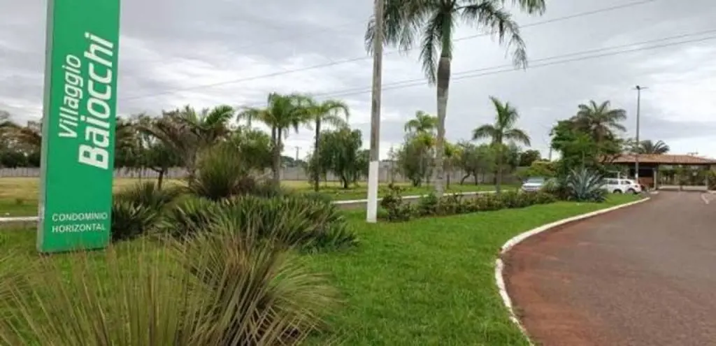 Terreno à Venda no Condomínio Village Baiocchi, GoianiraEste lote é a escolha id...