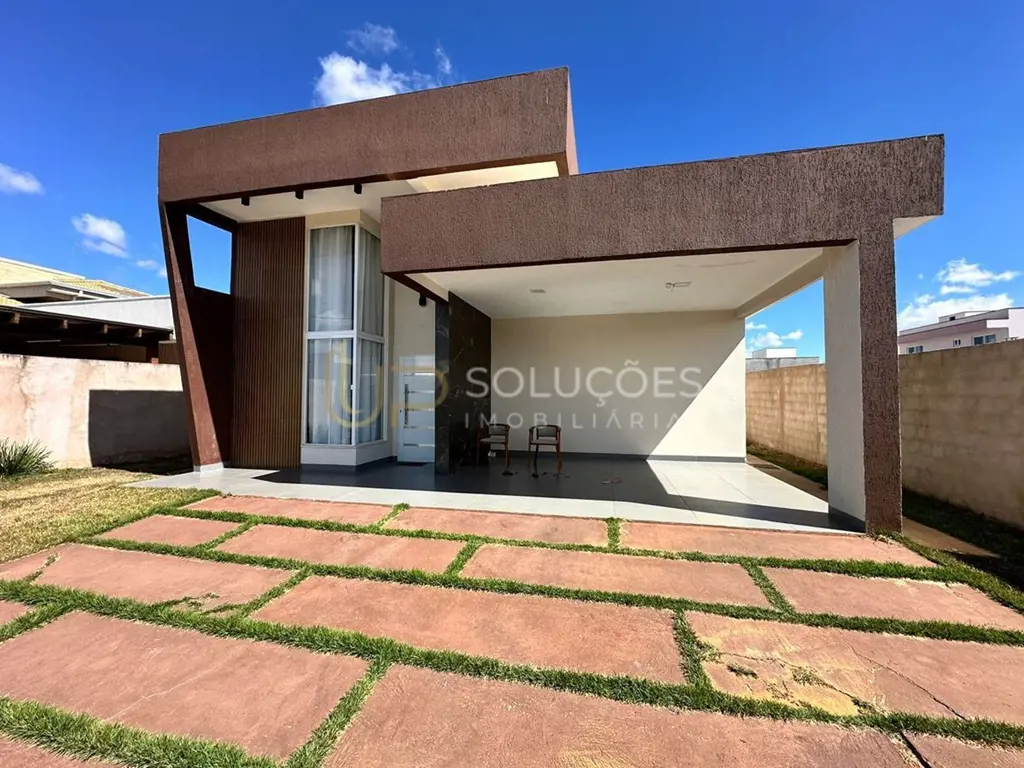 3 Quartos (2 suítes) | 2 Vagas | Mobiliada | Armários Planejados | Terreno: 504m...