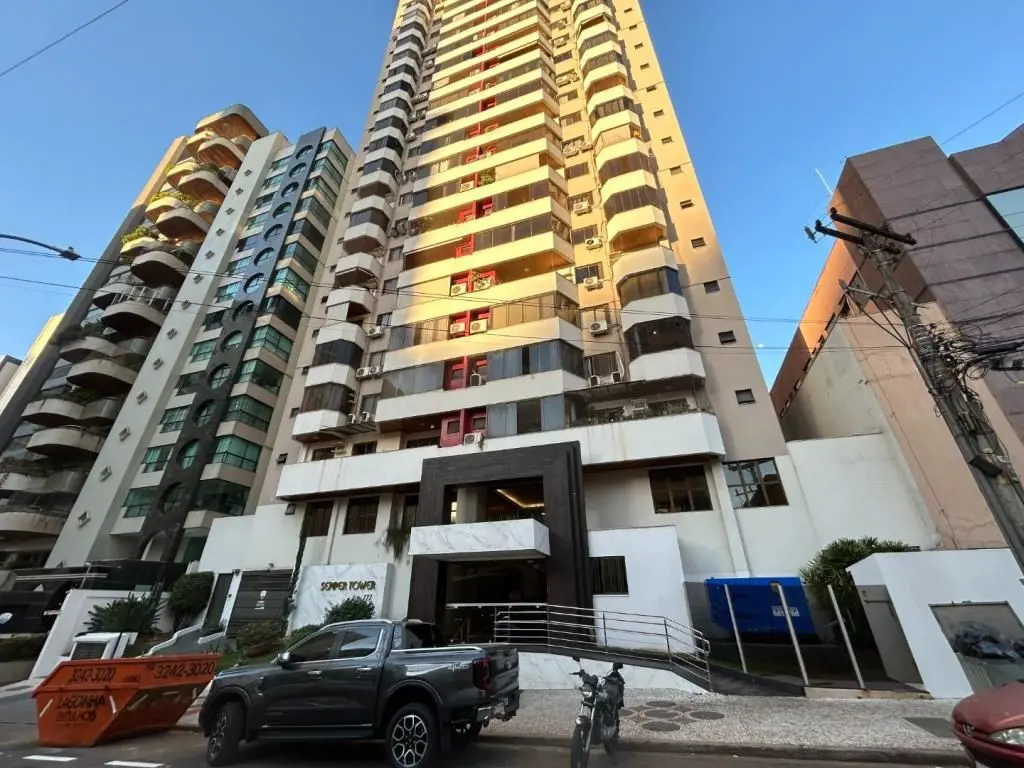 Apartamento Condomínio Semper Tower, localizado no Setor Bueno.Apartamento com 1...