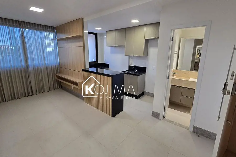 VILLA149801 - Última atualização: 10/06/26 23:312 Suítes Sala com rack, painel e...