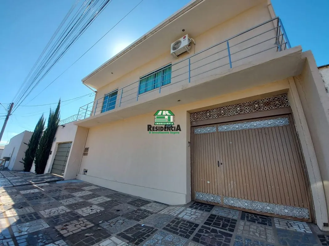 Sobrado jardim palmares contendo :-parte superior -03 quartos sendo 01 suíte com...