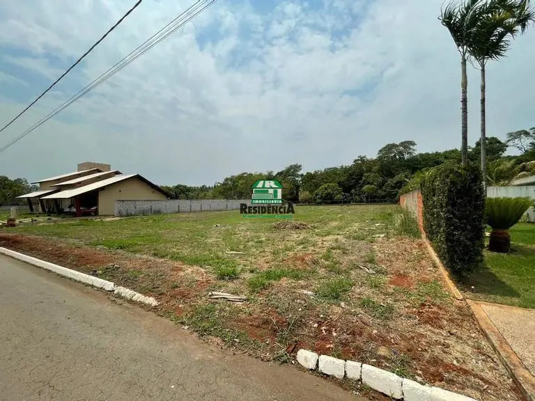 Lote contendo:Lote com 2.002,80 m² - Oportunidade única em um dos melhores condo...