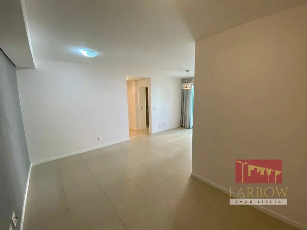 ID09Ótimo apartamento com 75m² de área útil privativa no melhor condomínio do DF...